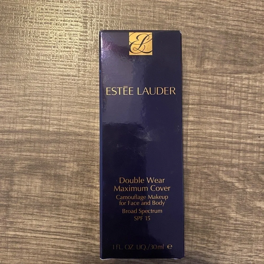 Estee Lauder-NEW-🌸HP🌸Double Wear Maximum Cover Camouflage Foundation-Face / Body
